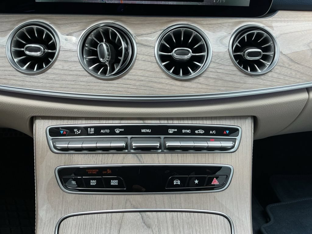Used 2023 Mercedes-Benz E 450 4MATIC Cabriolet image 30