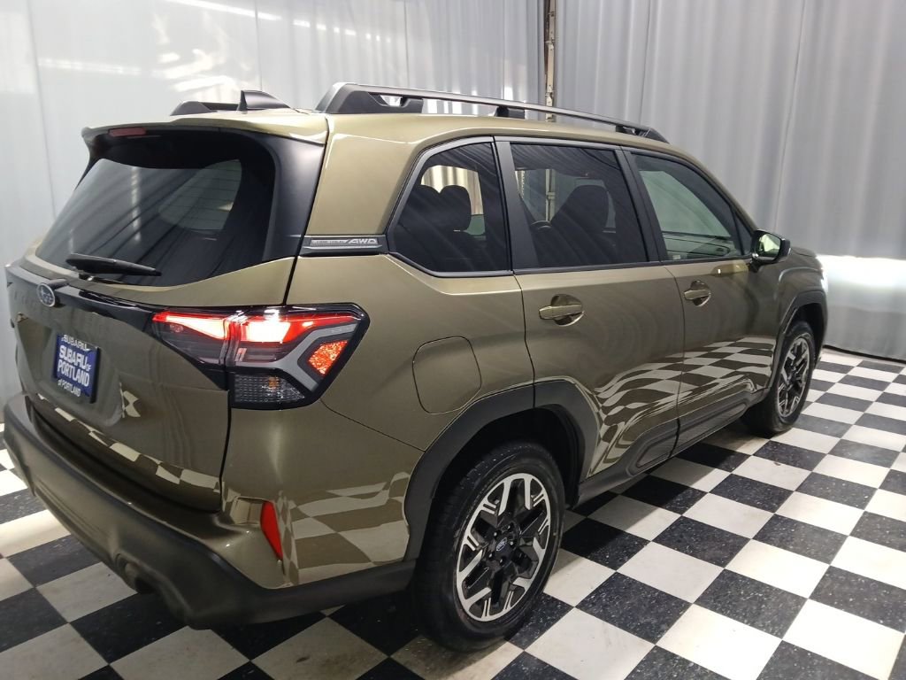 New 2025 Subaru Forester Premium AWD/4WD image 8