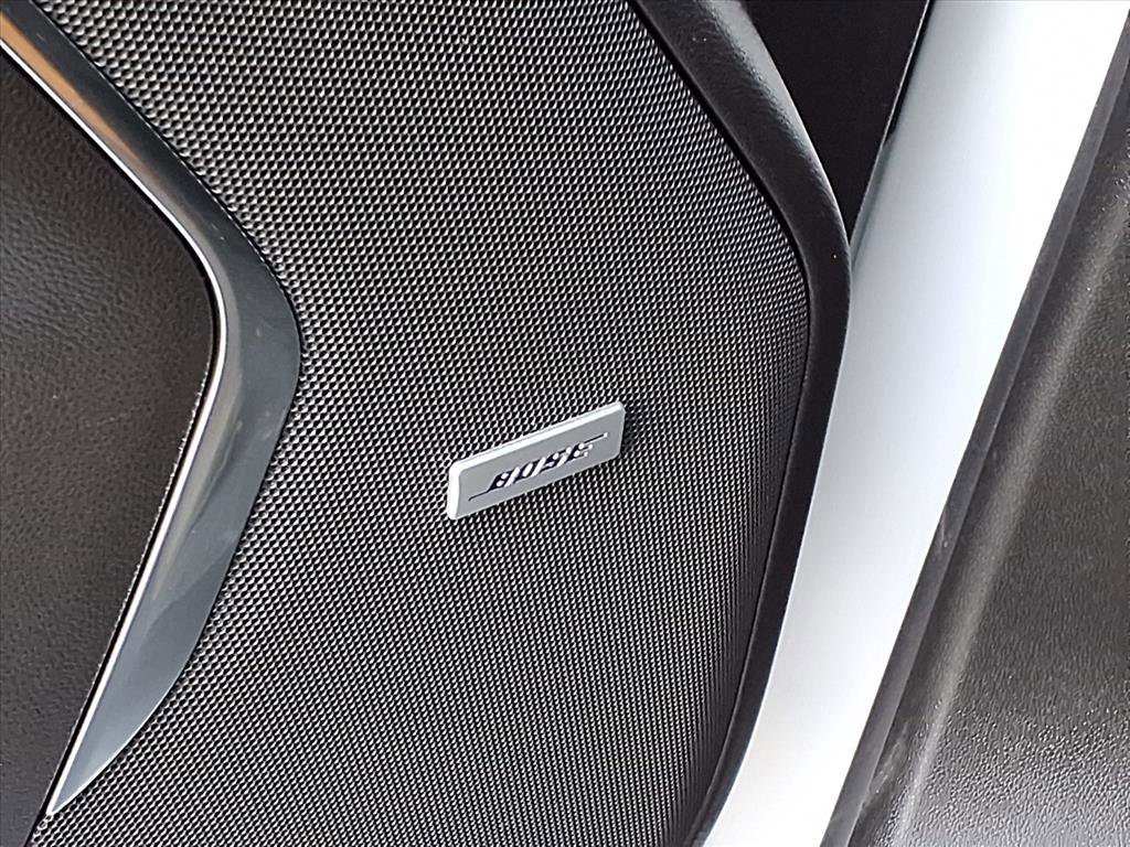 Used 2023 Chevrolet Suburban Premier image 25