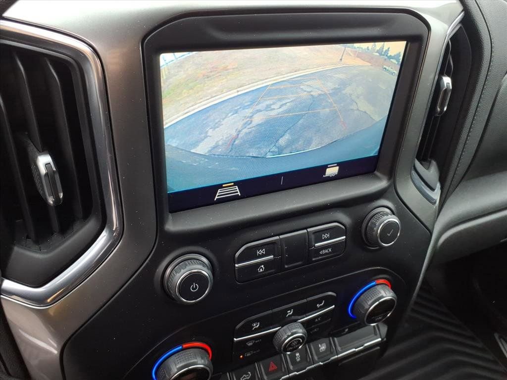 Used 2021 Chevrolet Silverado 1500 LT image 35