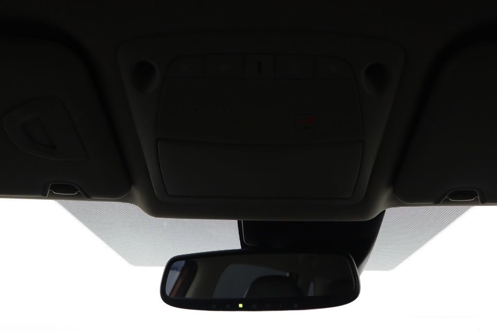 Used 2020 Nissan Rogue SL image 24