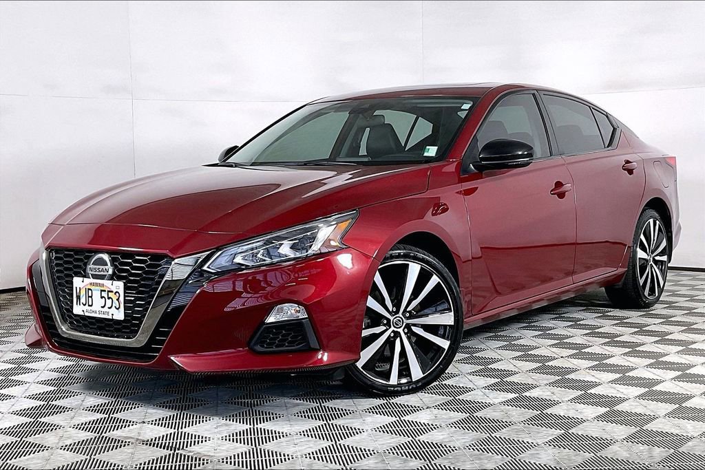 Used 2021 Nissan Altima 2.5 SR w/ SR Premium Package
