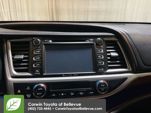 Used 2018 Toyota Highlander Limited Platinum image 13