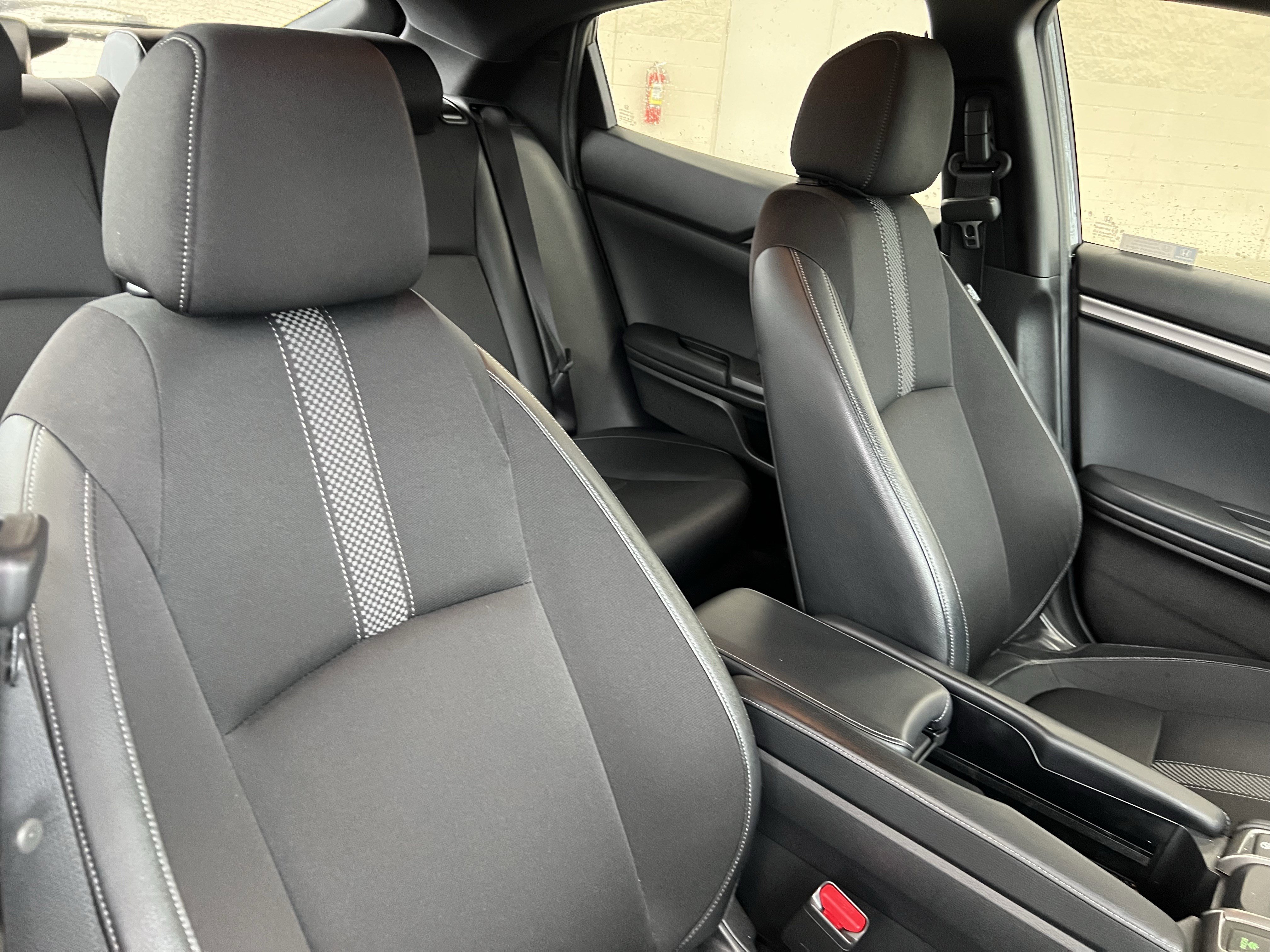 Used 2020 Honda Civic Sport image 35