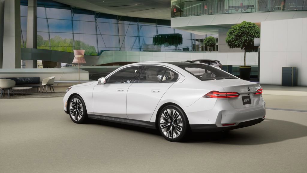 New 2026 BMW 530i image 2