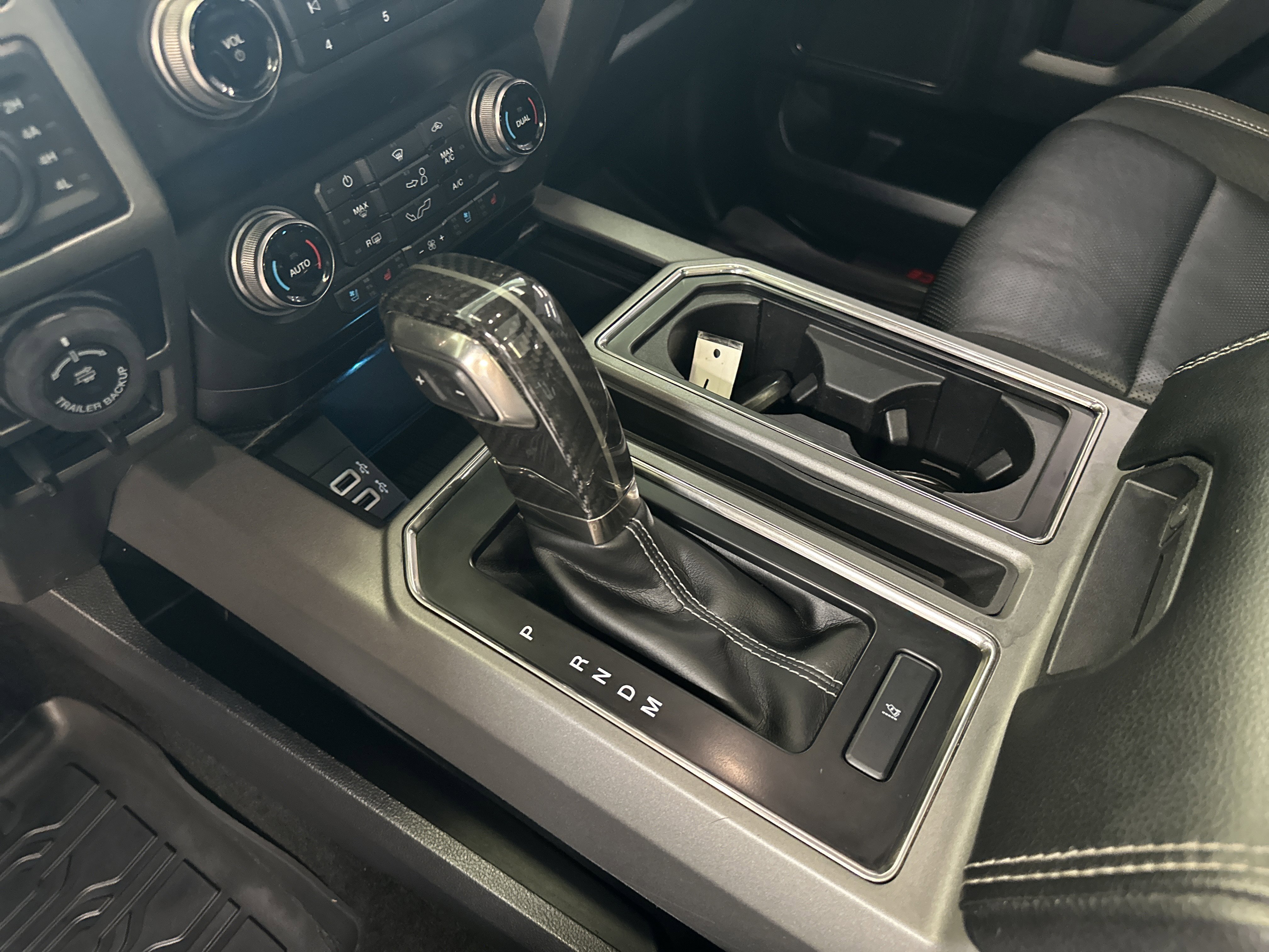 Used 2019 Ford F150 Raptor w/ Equipment Group 802A Luxury AWD/4WD image 30