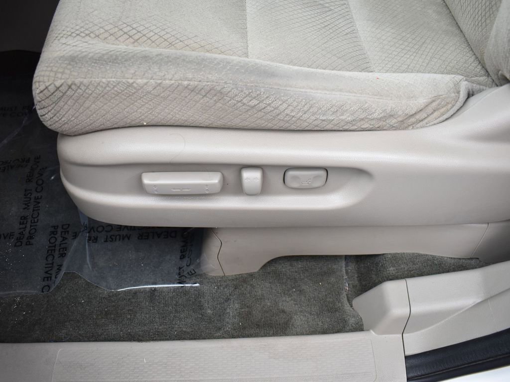 Used 2017 Honda Odyssey SE image 10