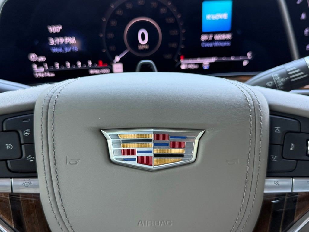 Certified 2024 Cadillac Escalade Sport Platinum w/ LPO, ONYX Package AWD/4WD image 27
