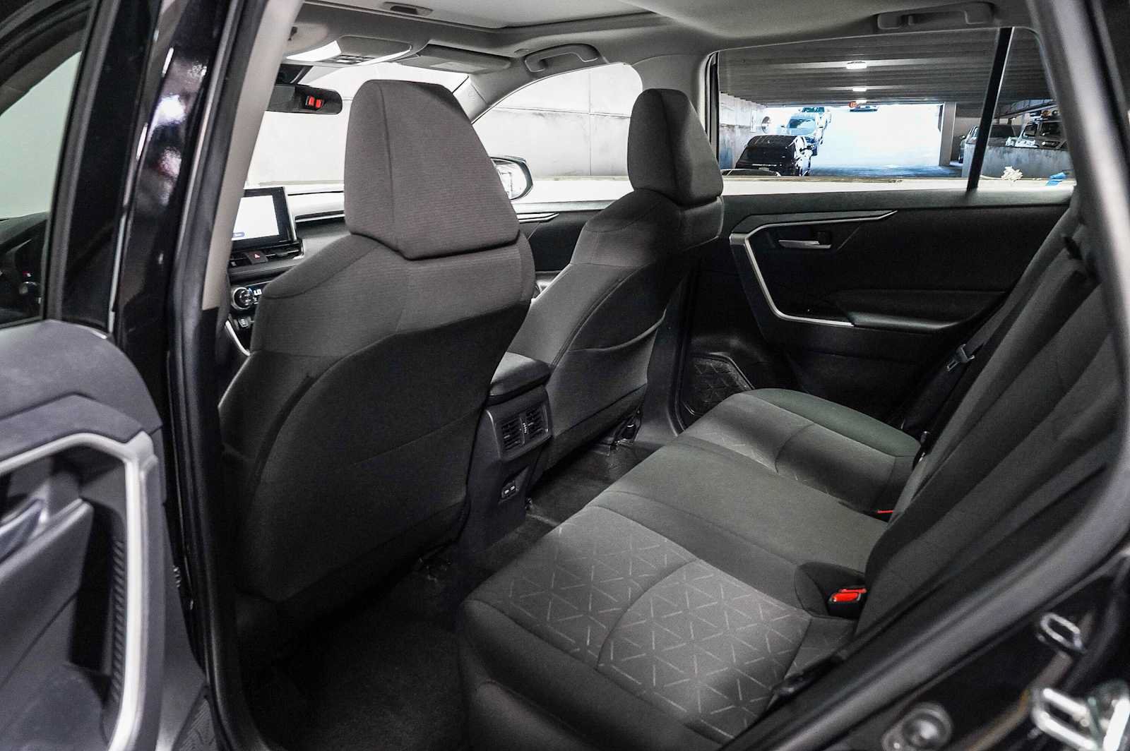 Certified 2023 Toyota RAV4 XLE w/ Convenience Package FWD image 20