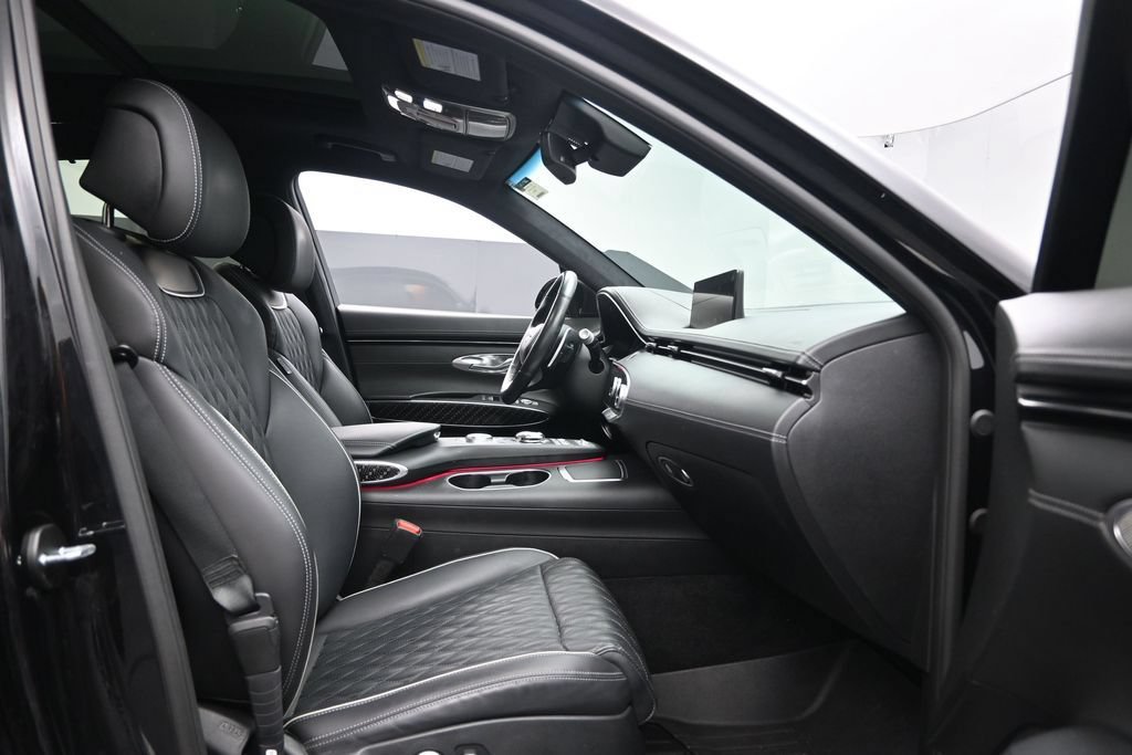 Used 2023 Genesis GV70 3.5T Sport w/ Sport Prestige Package AWD/4WD image 26