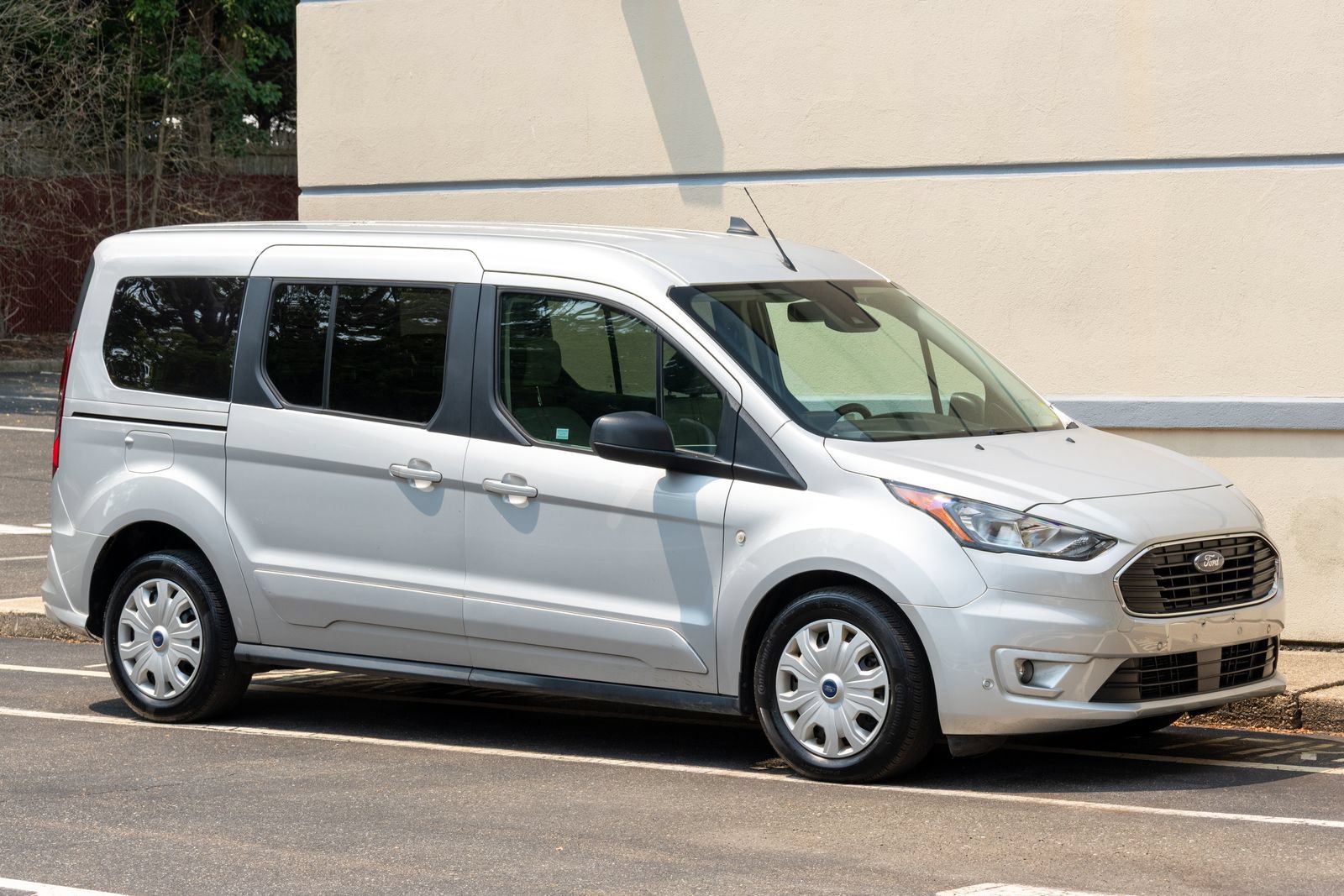 Used 2022 Ford Transit Connect XLT FWD image 14