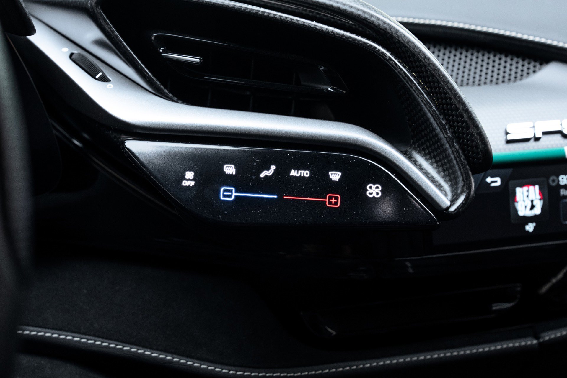 Used 2024 Ferrari SF90 Stradale AWD/4WD image 38