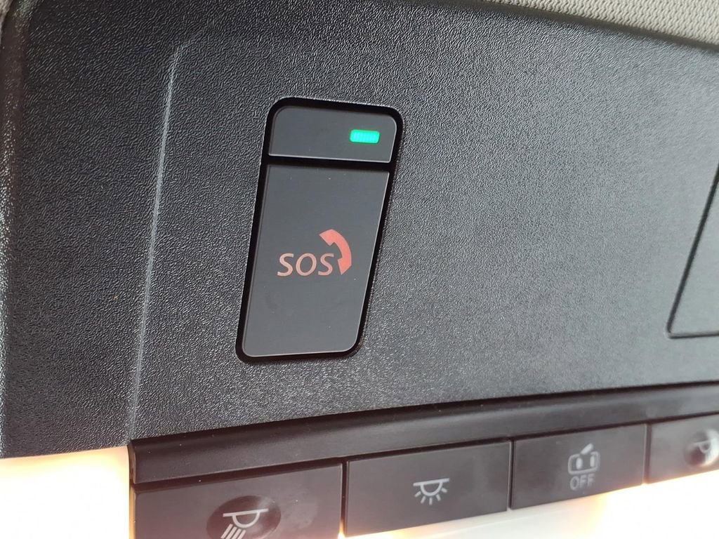 Used 2021 Nissan Rogue SV AWD/4WD image 25