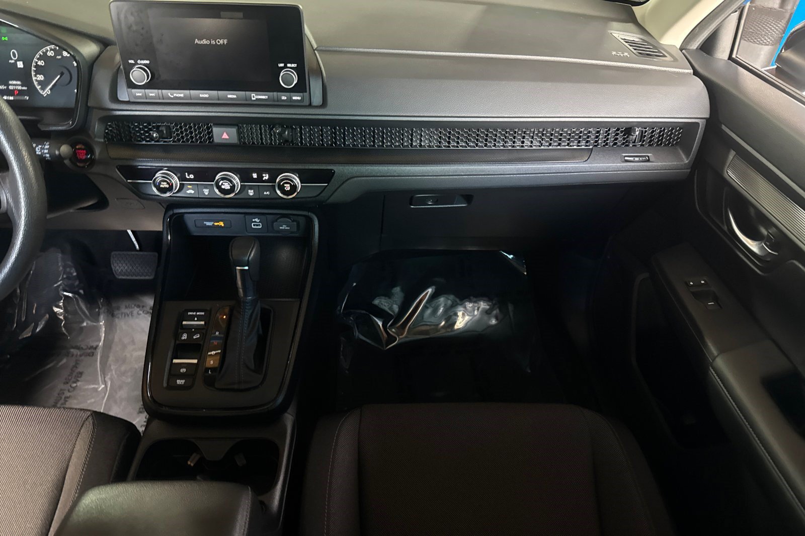 Used 2024 Honda CR-V LX image 32