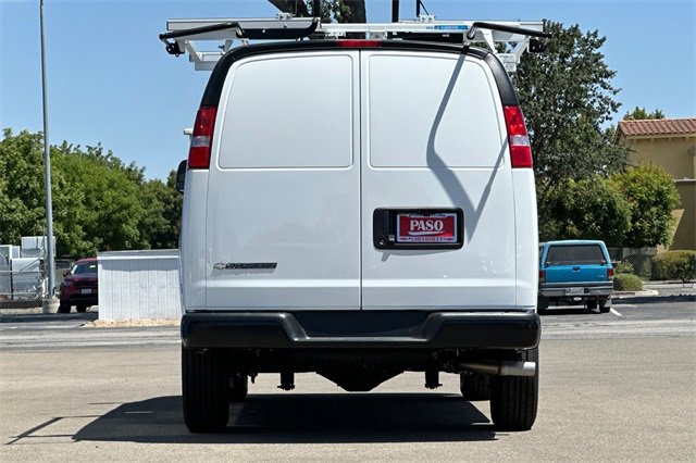 New 2025 Chevrolet Express 2500 Work Van w/ Driver Convenience Package image 6