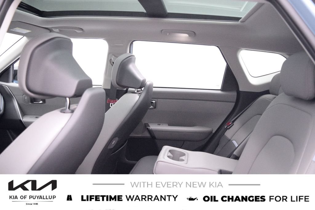 New 2027 Kia Seltos EX w/ EX Panoramic Sunroof Package AWD/4WD image 12