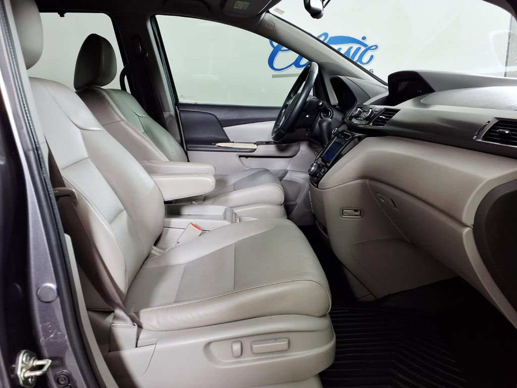 Used 2016 Honda Odyssey EX-L image 12