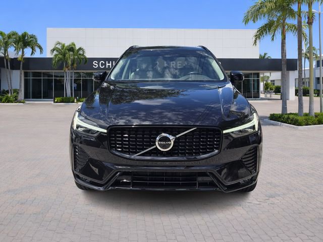 Used 2024 Volvo XC60 B5 Plus w/ Protection Package Premier AWD/4WD image 2