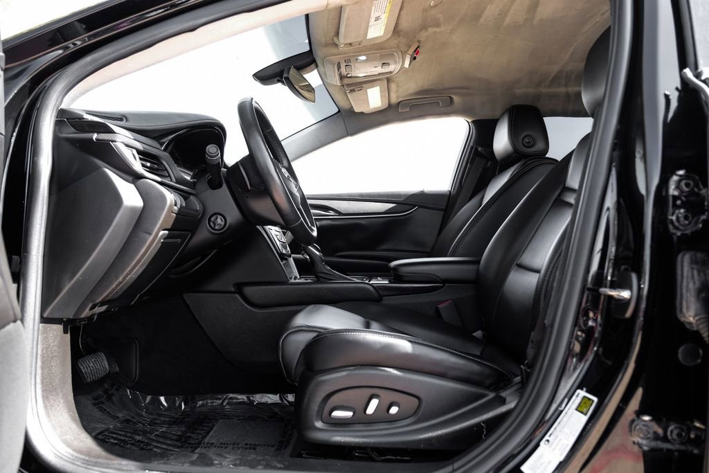 Used 2015 Cadillac XTS Limousine image 5