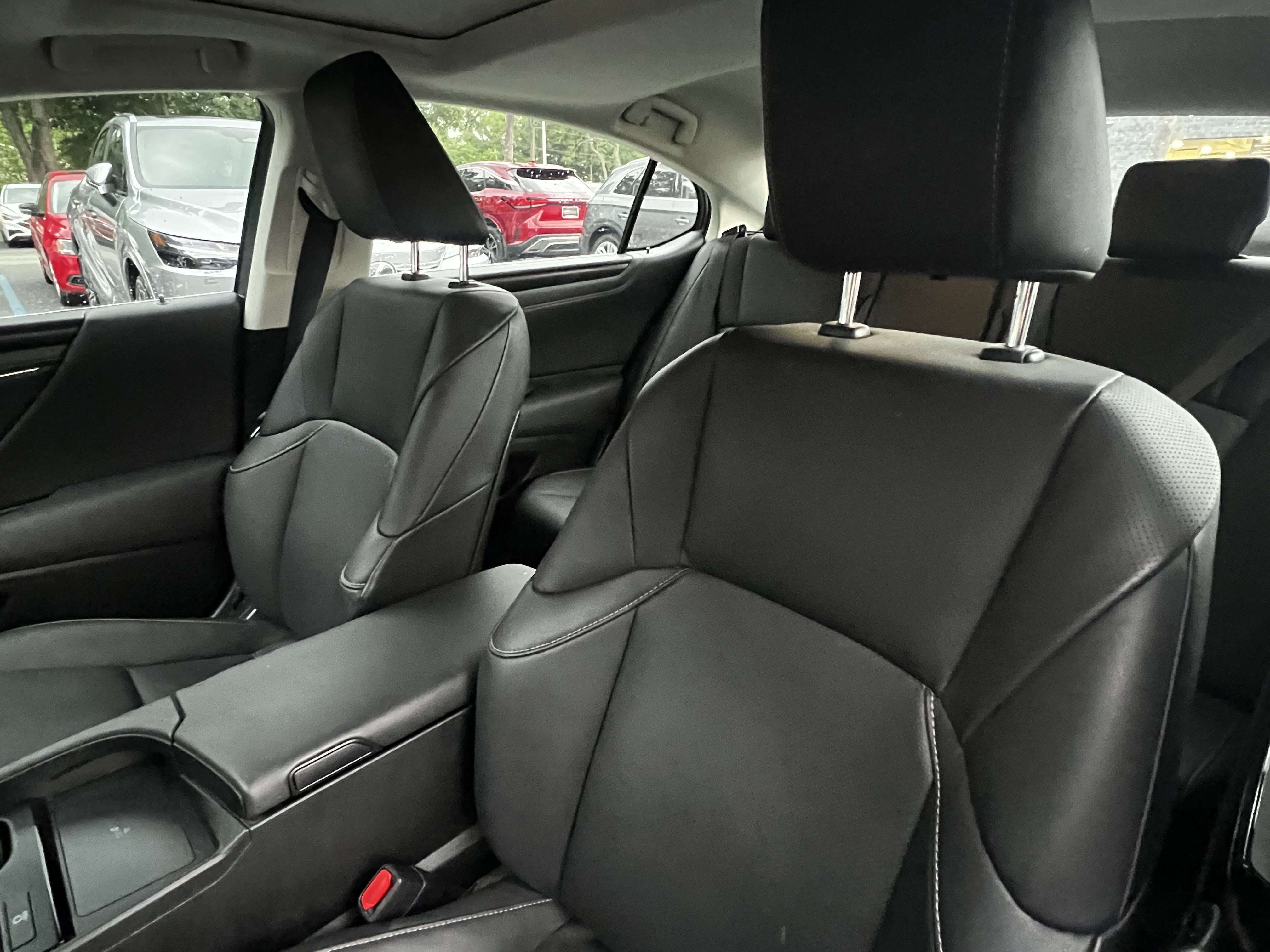 Used 2023 Lexus ES 350 w/ Premium Package FWD image 17