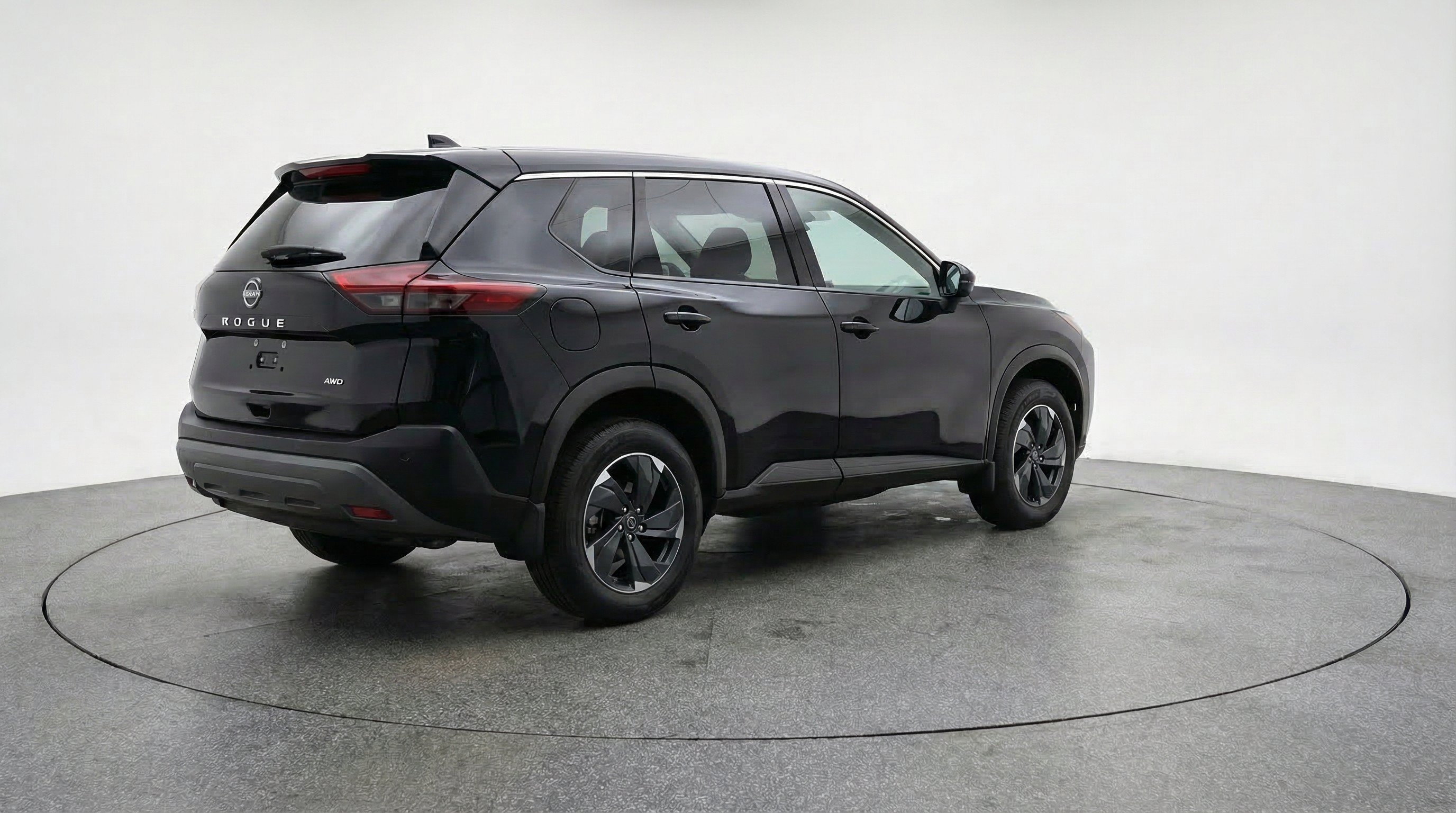 Used 2025 Nissan Rogue SV AWD/4WD image 9