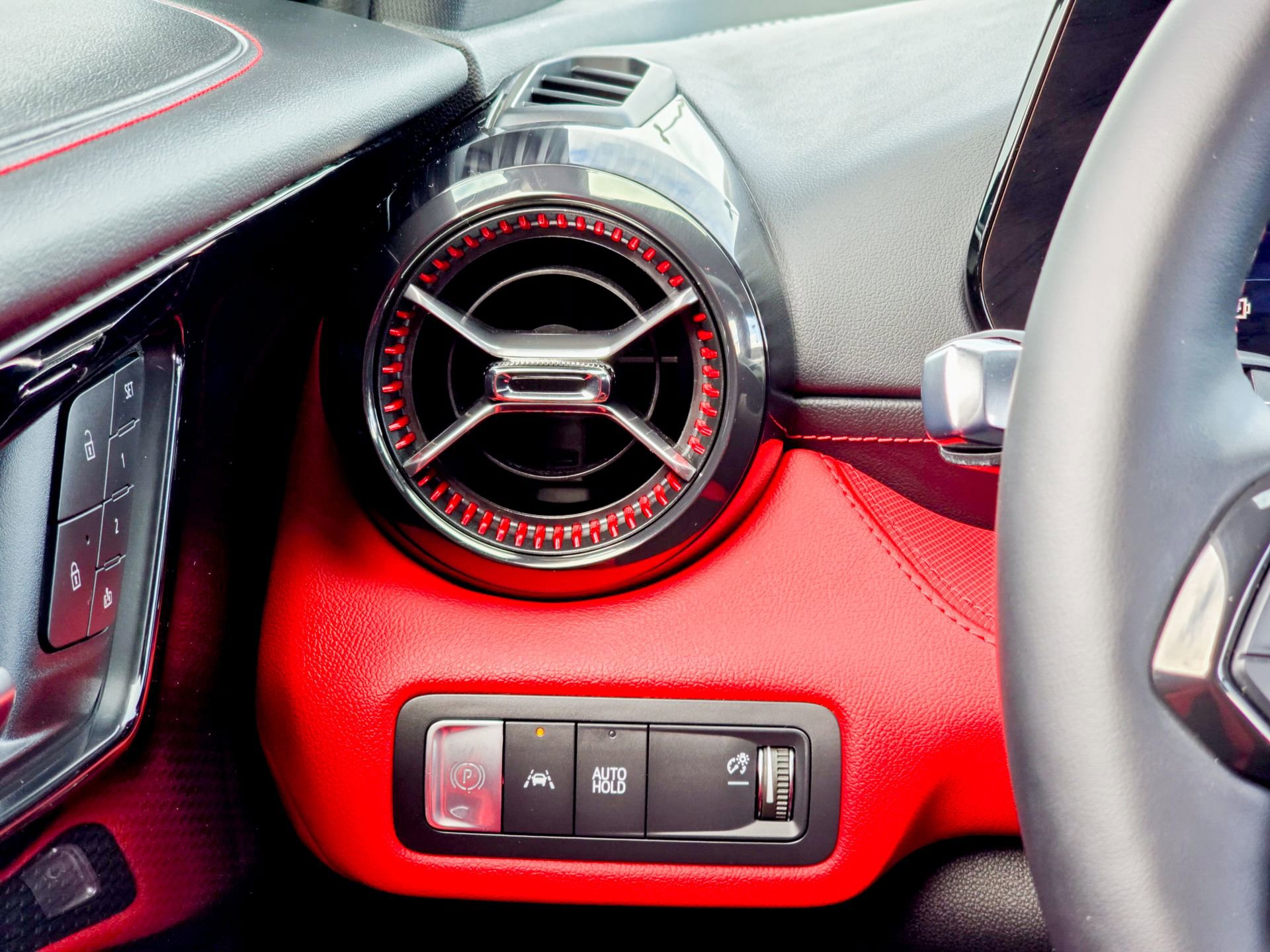 Used 2024 Chevrolet Blazer EV RS image 19