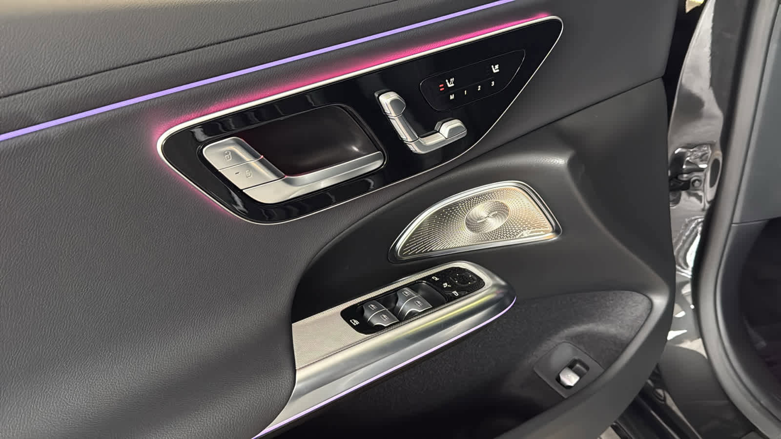 New 2026 Mercedes-Benz E 350 4MATIC Sedan image 16