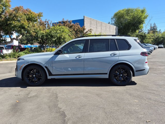 New 2027 BMW X7 M60i AWD/4WD image 5