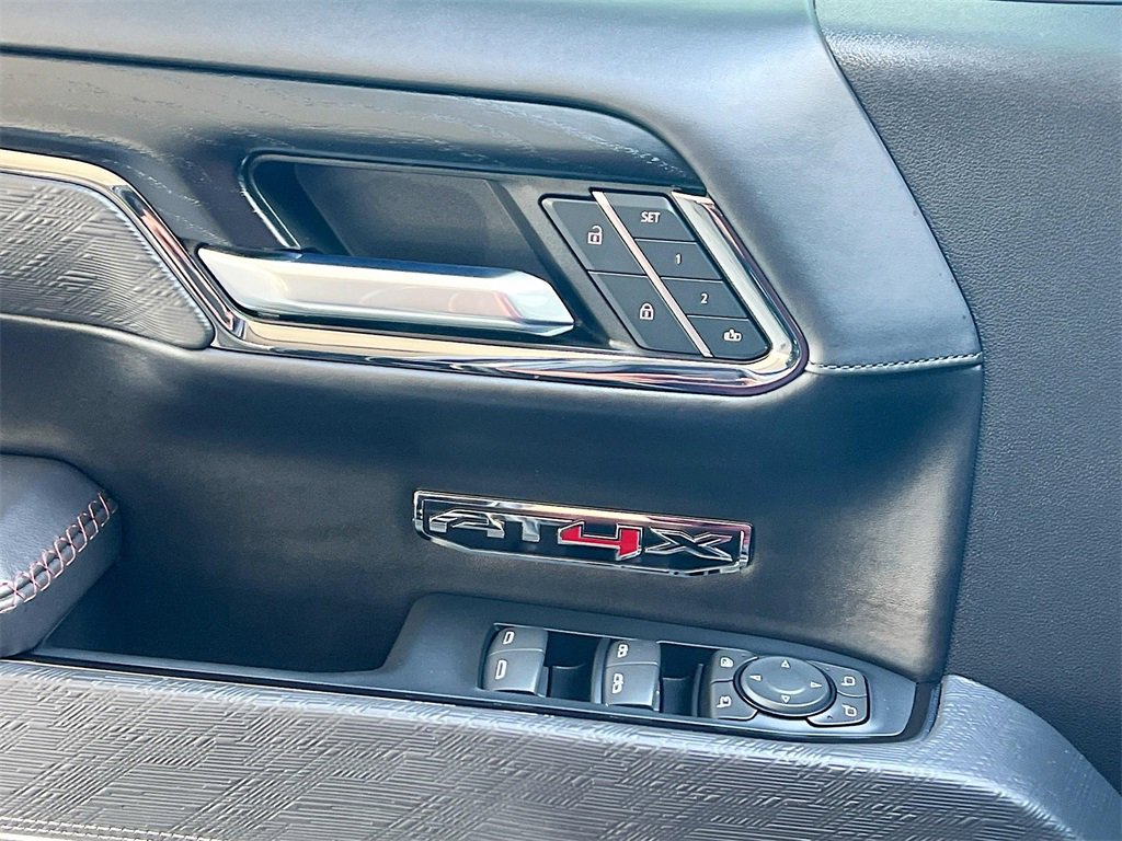 Used 2024 GMC Sierra 1500 AT4X image 17