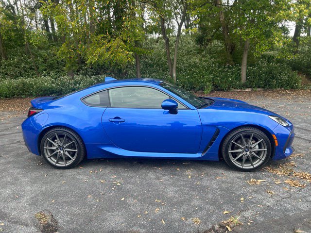 Used 2022 Subaru BRZ Limited RWD image 2