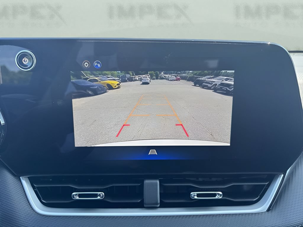 Used 2026 Chevrolet Equinox LT FWD image 19