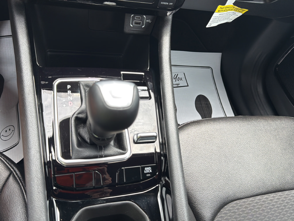 New 2026 Jeep Compass Latitude AWD/4WD image 28