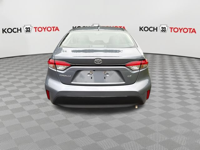 Used 2024 Toyota Corolla LE FWD image 7
