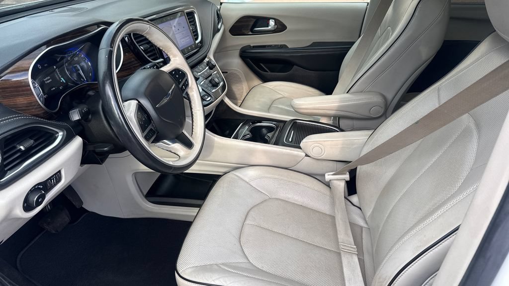 Used 2021 Chrysler Pacifica Limited w/ Premium & Safety Sphere Group AWD/4WD image 9