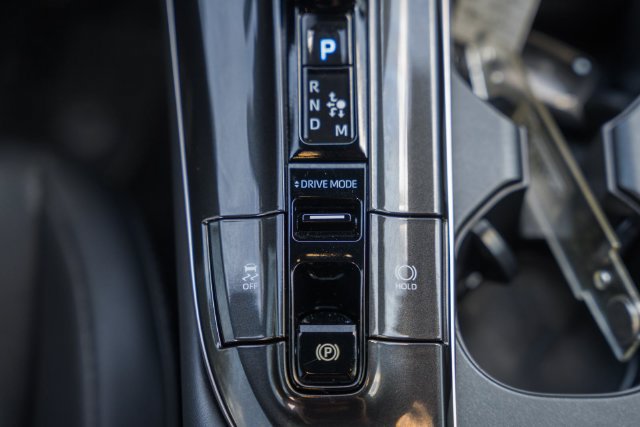 Used 2024 Toyota Crown Platinum AWD/4WD image 26