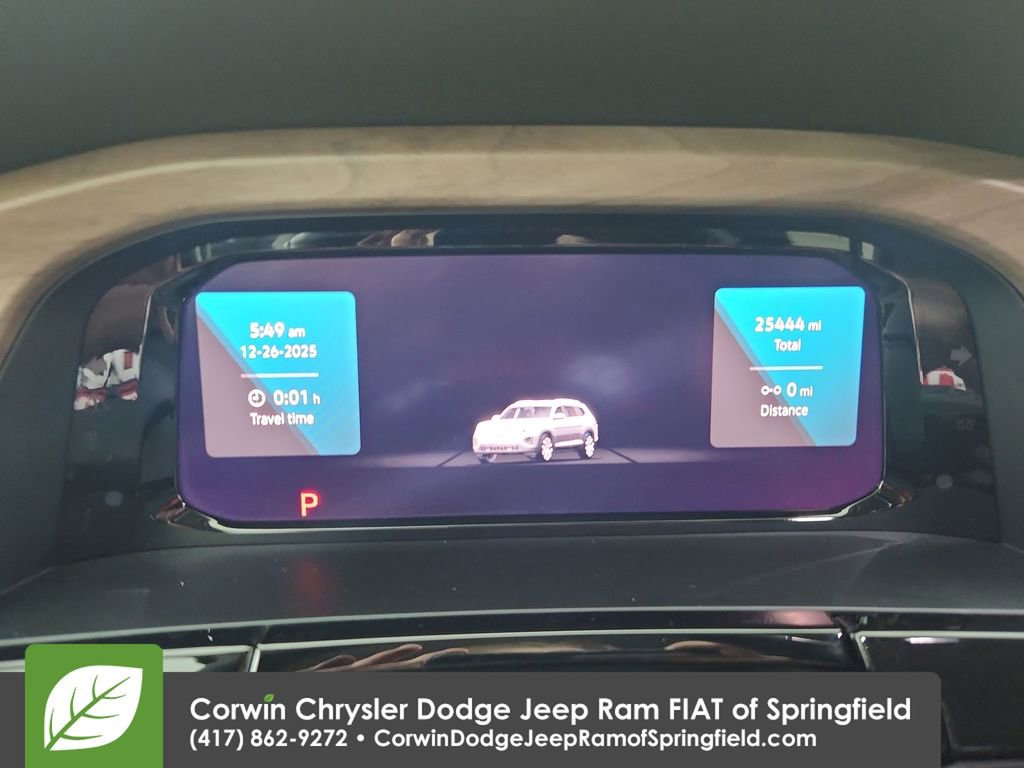 Used 2025 Volkswagen Atlas SE image 23