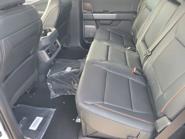 New 2026 Ford F250 Lariat w/ FX4 Off-Road Package image 8
