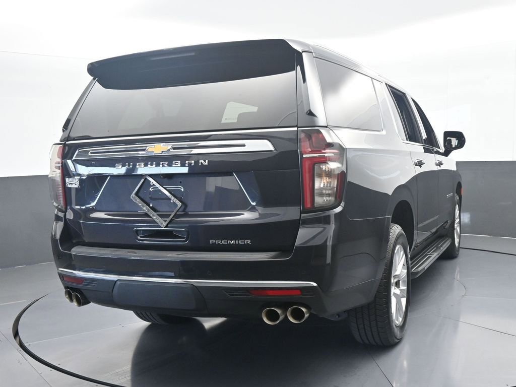 Used 2023 Chevrolet Suburban Premier AWD/4WD image 5