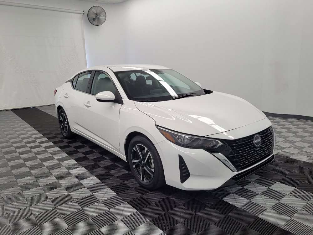 Used 2025 Nissan Sentra SV FWD image 13