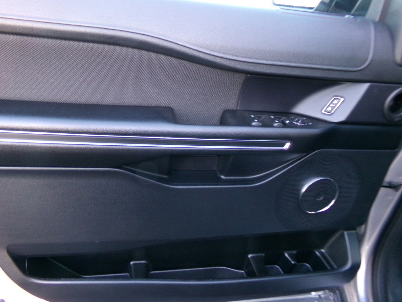 Used 2021 Ford Expedition XL image 10