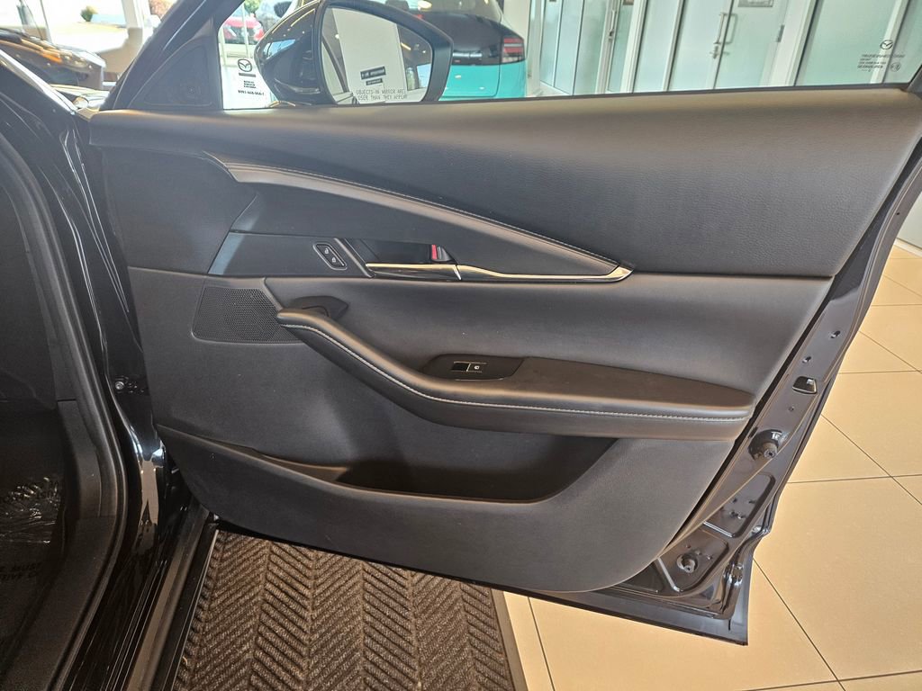 Used 2024 MAZDA CX-30 AWD 2.5 S w/ Preferred Package image 24