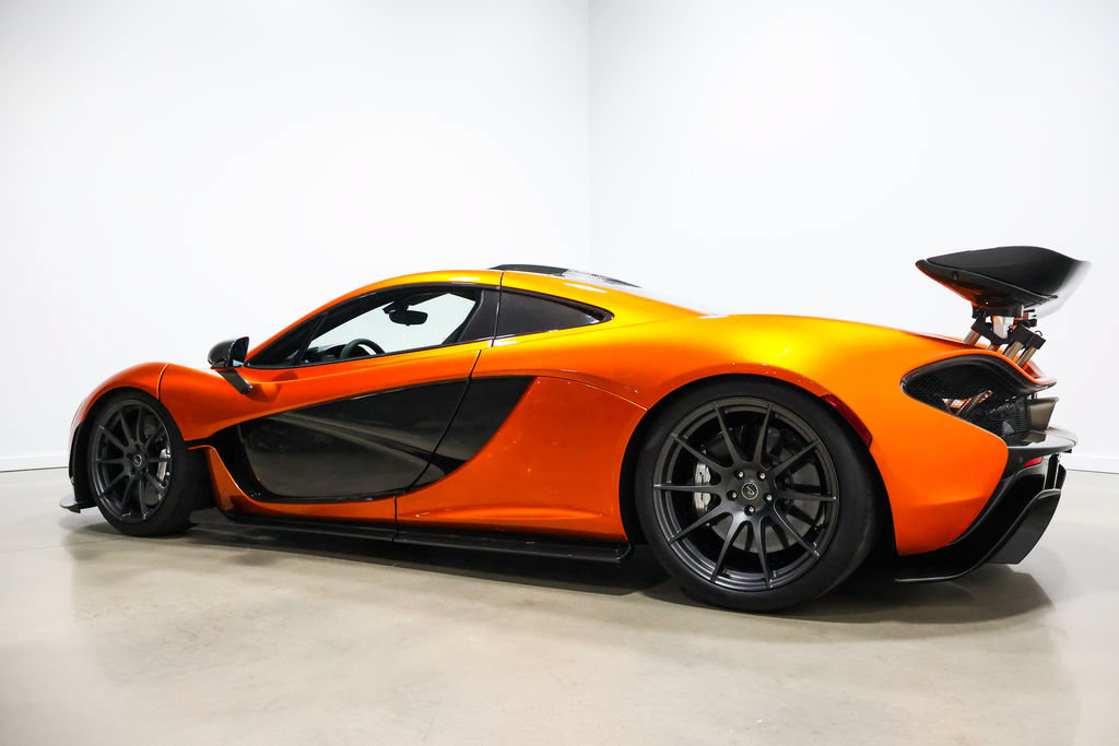 Used 2014 McLaren P1 RWD image 21