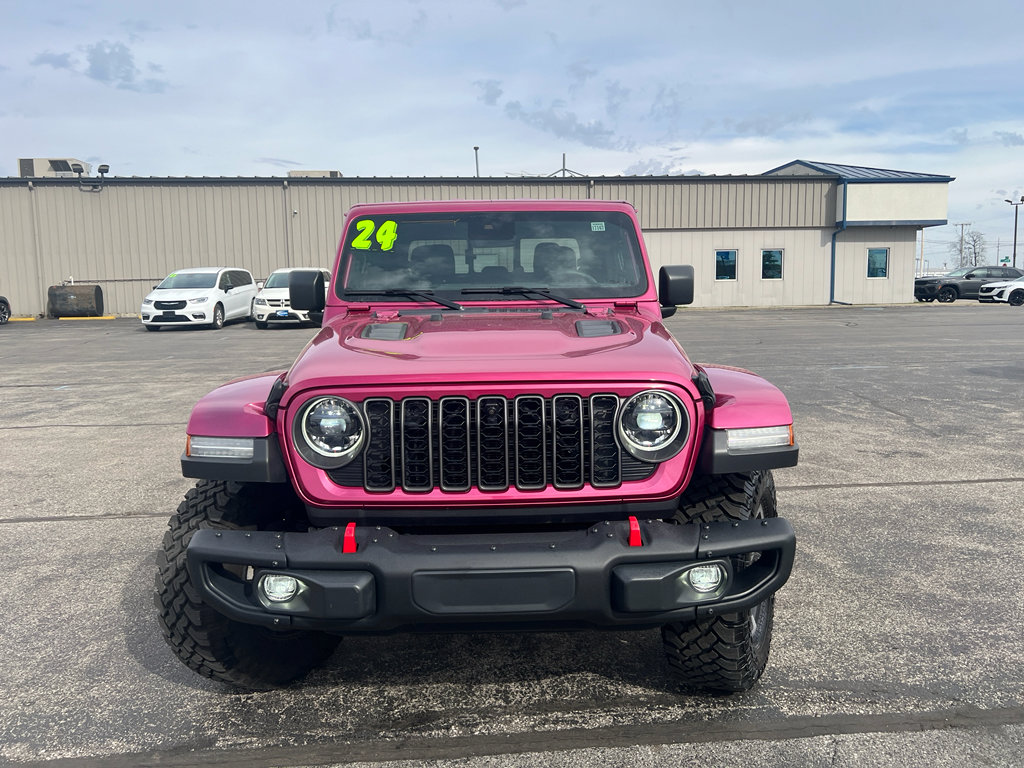 Used 2024 Jeep Gladiator Rubicon AWD/4WD image 3
