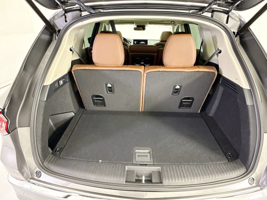 Used 2026 Acura MDX w/ Technology Package FWD image 29
