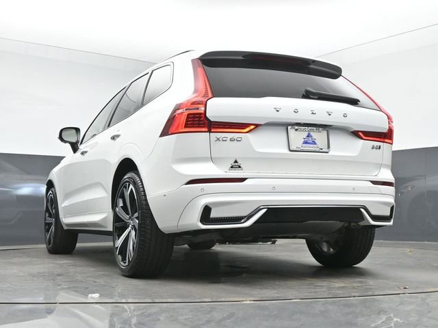 Used 2025 Volvo XC60 B5 Ultra w/ Protection Package Premier AWD/4WD image 45