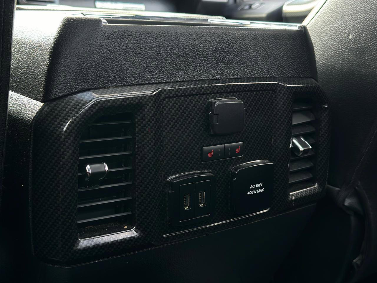 Used 2019 Ford F150 Lariat w/ Equipment Group 502A Luxury image 17