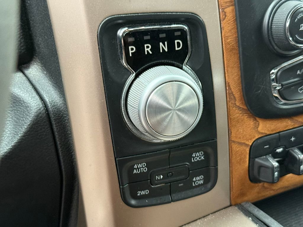 Used 2017 RAM 1500 Laramie Longhorn image 13