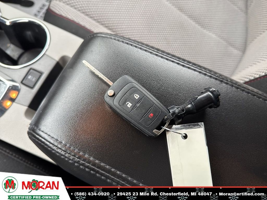 Used 2018 Chevrolet Equinox LT w/ Sun & Infotainment Package image 27