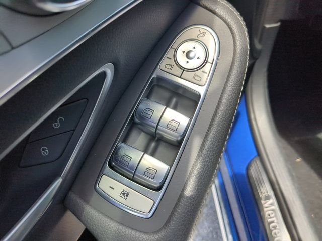 Used 2020 Mercedes-Benz C 300 Sedan image 21