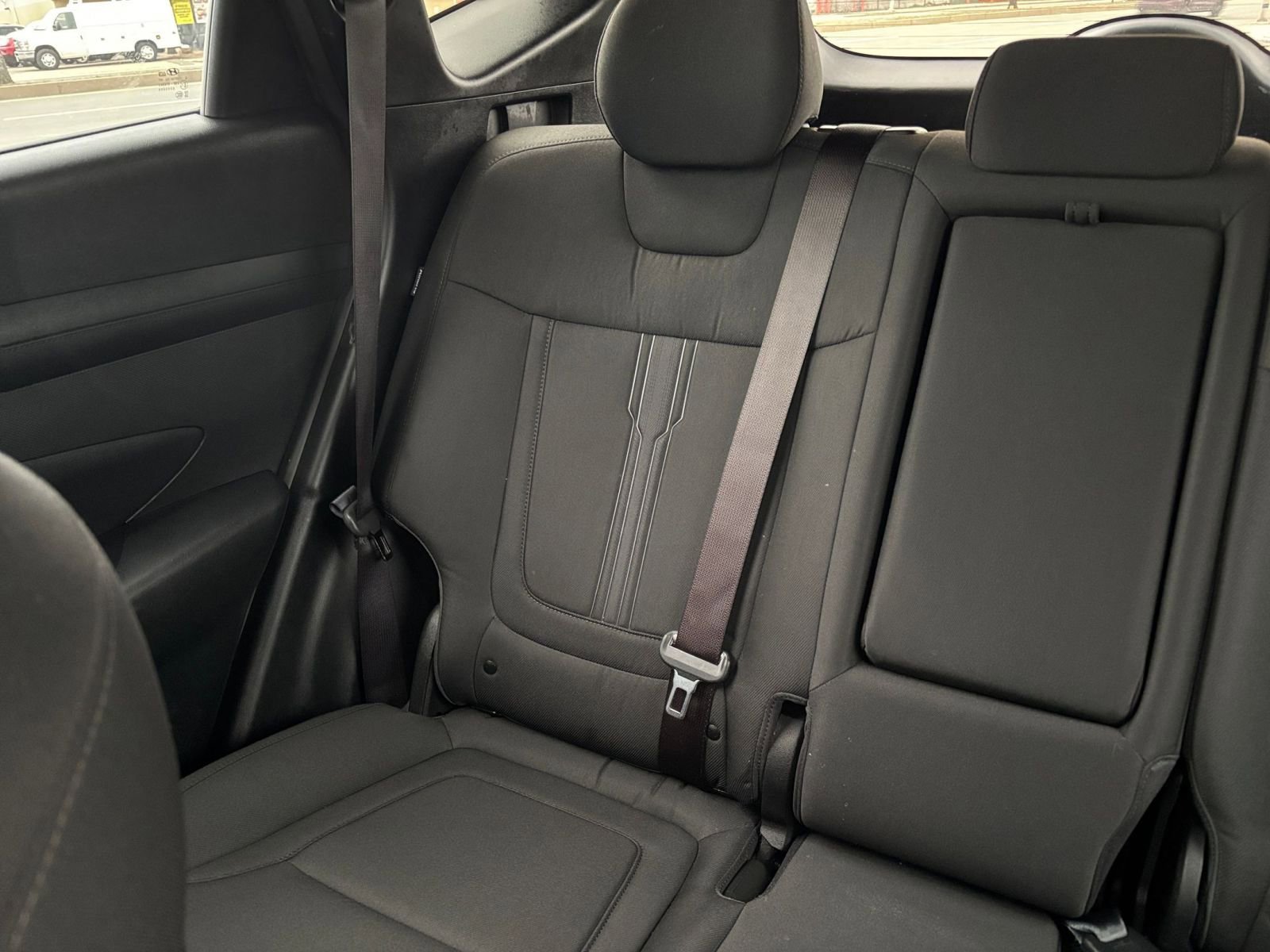 Used 2025 Hyundai Tucson SEL FWD image 39